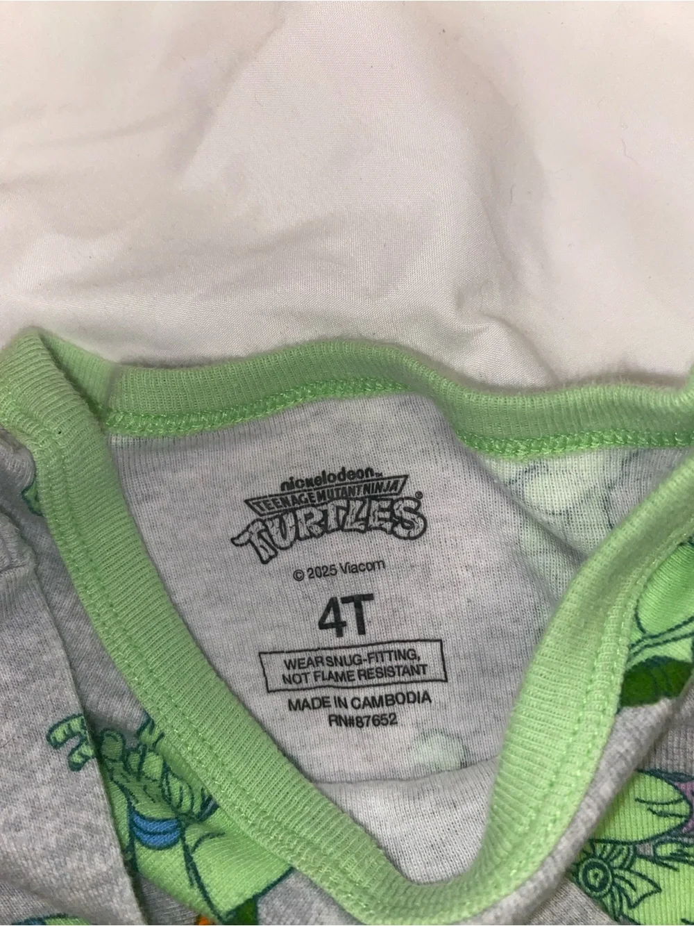 Kids Gray Teenage Mutant Ninja Turtle-Print Pajama Set with Green Trim
